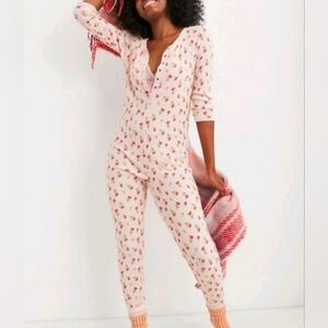 Aerie NWT Size Small Floral Pink Onesie Pajamas Waffle Knit